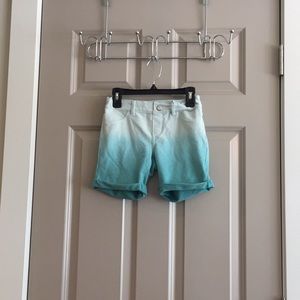Cute ombré shorts!